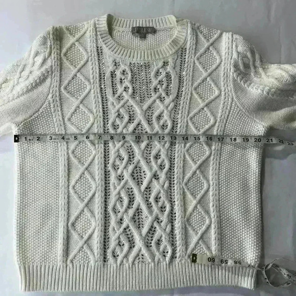 J. Crew Women's Cable Knit Crewneck Sweater with Crystals White Size Large - Picture 8 of 11
